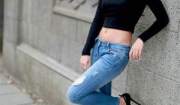 探秘自然之美：抖阴野花视频带你领略春日花海魅力