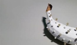 “创意抖阴香蕉图案设计，带你领略趣味视觉盛宴”