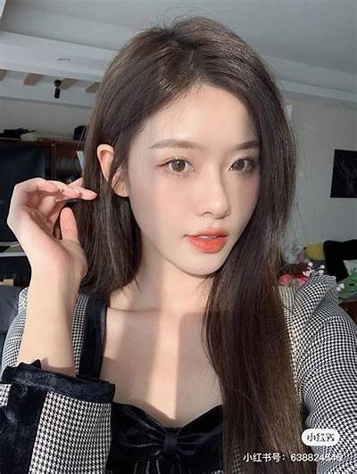 “国内自拍分享：捕捉生活中的美好瞬间”