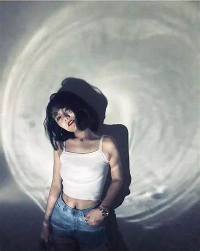 掌握阴影艺术：抖音视频拍摄技巧，打造视觉美感