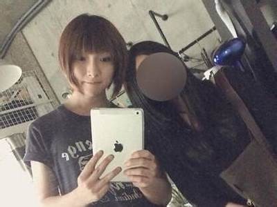 “抖阴乐乐性别揭秘：她是男生还是女生？”